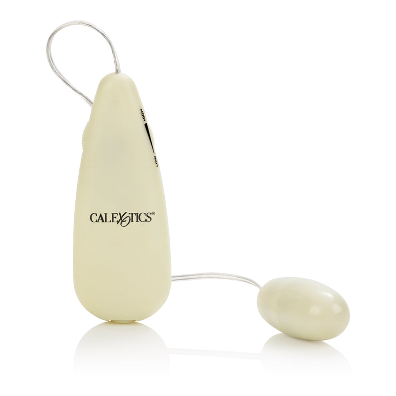 Spice Up Your Sex Life with Glow-in-the-Dark Vibrating Stimulators - Perfect for Solo or Partner Play!