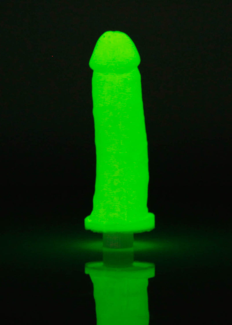 Create Your Own Personalized Vibrating Dildo with Clone-A-Willy&
